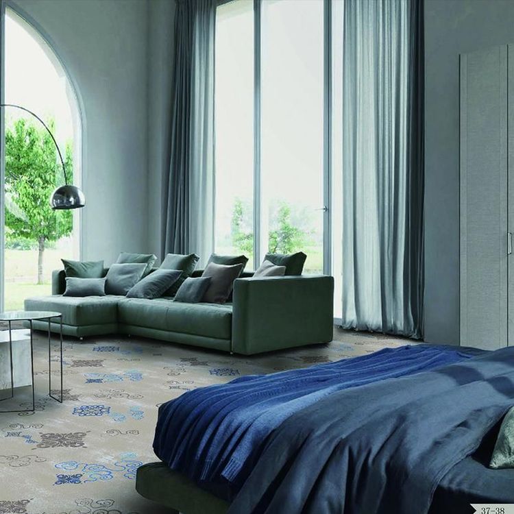 luxury-pp-wilton-woven-carpet-for-hotels.jpg